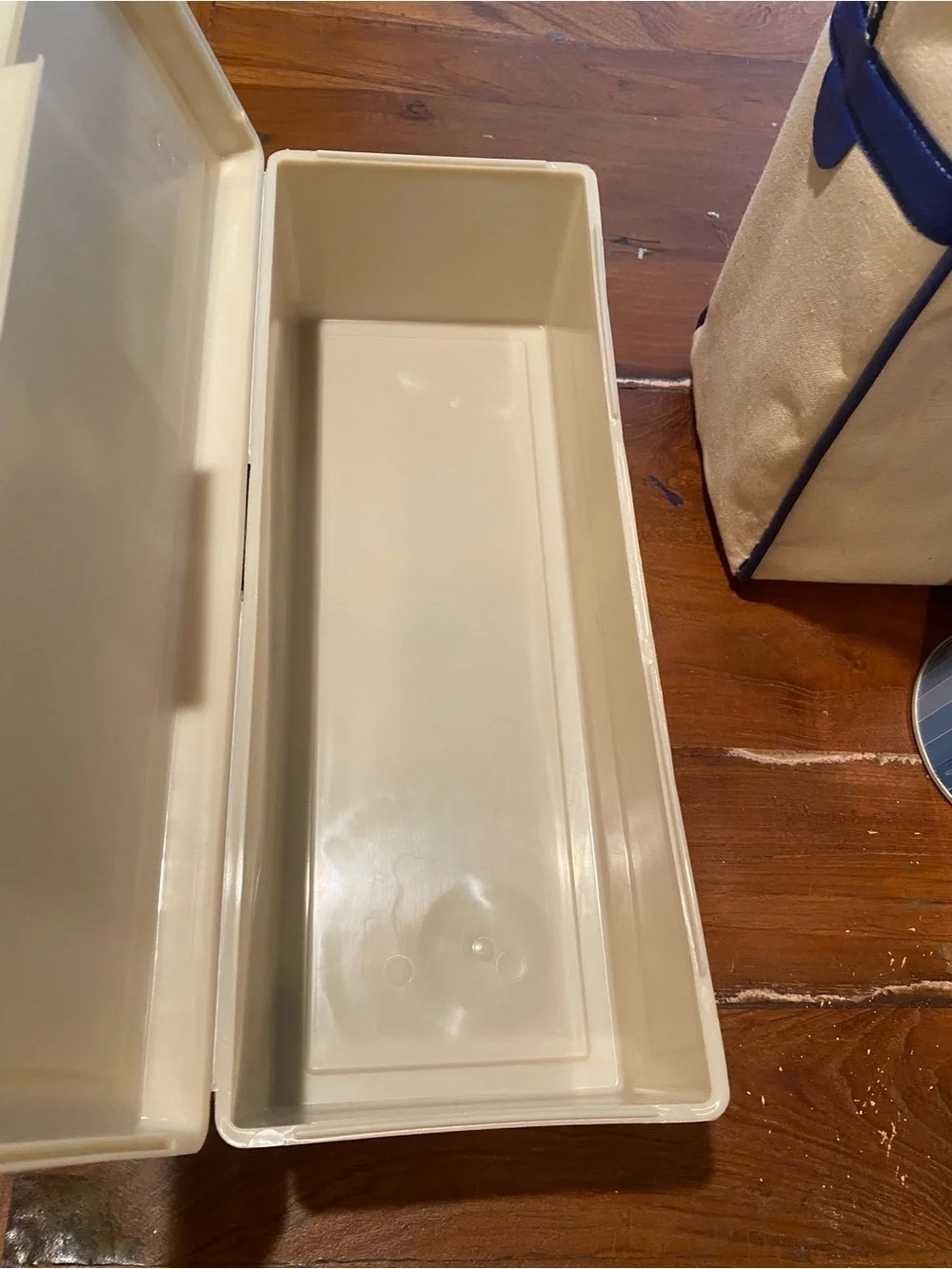 Maxwell House 70s Bag in Cream and Navy